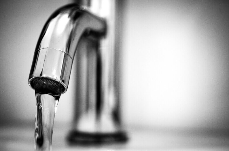 6 Aggravating Low Water Pressure Causes to Fix at Once