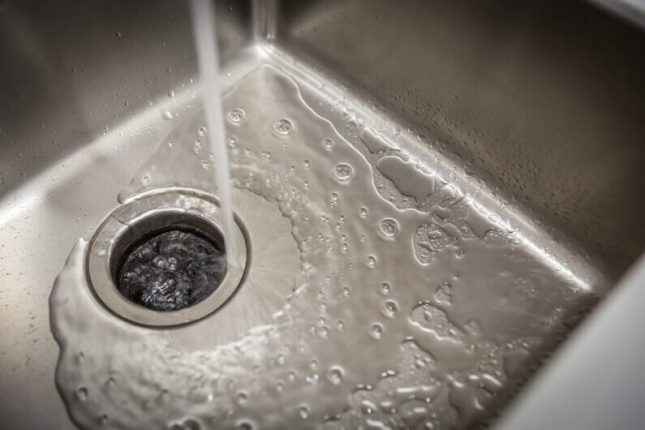 What To Do If Your Garbage Disposal Is Humming