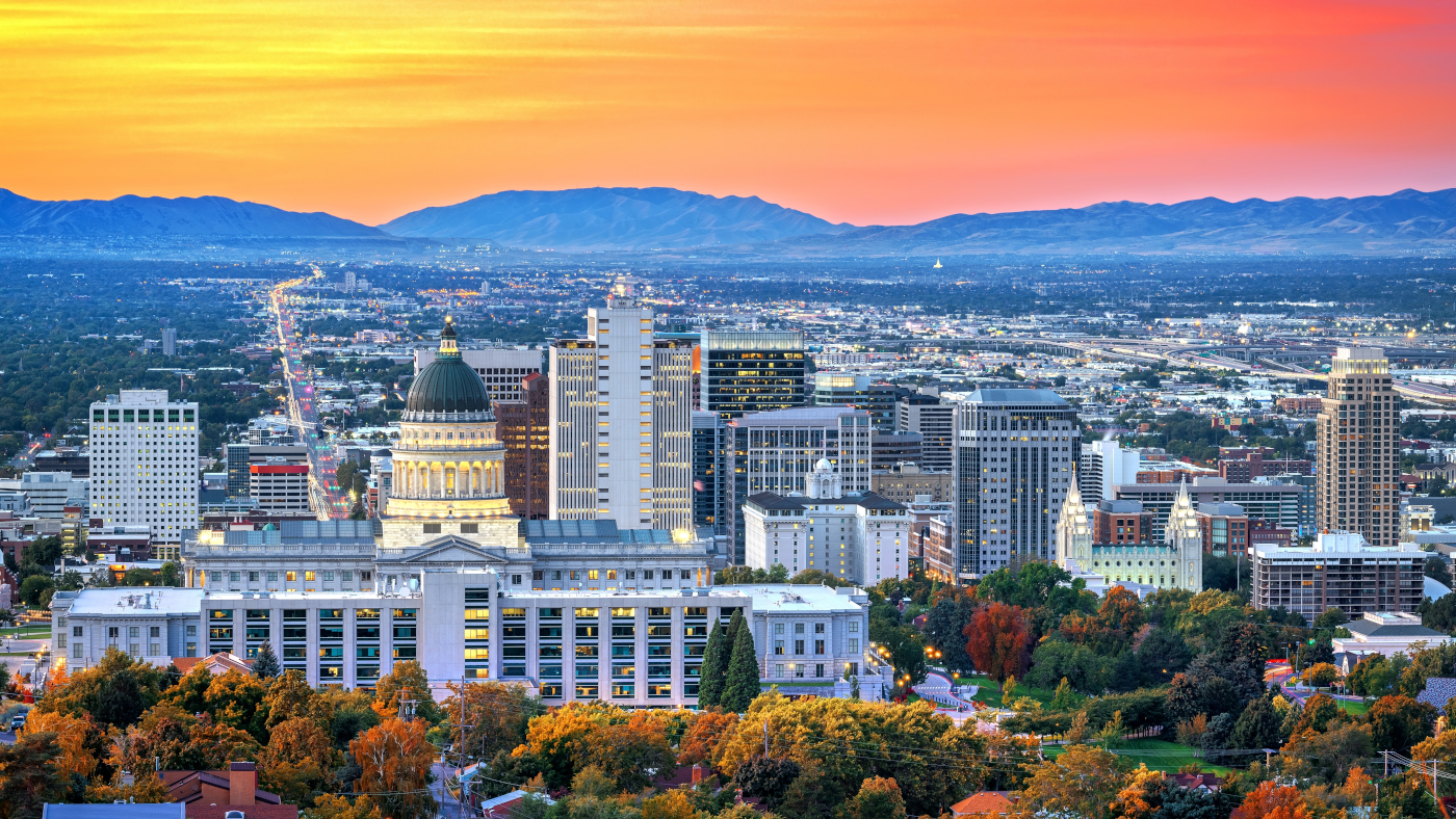 Salt,Lake,City,,Utah,,Usa,Downtown,City,Skyline,At,Dawn.
